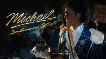 Jaafar Jackson incarnant Michael Jackson dans le biopic Michael lors d’une scène de concert