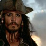 Jack Sparrow, le pirate emblématique de Pirates des Caraïbes, incarné par Johnny Depp
