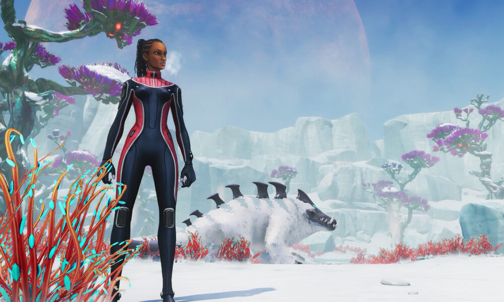 Personnage de Subnautica Below Zero explorant un biome glacé avec une créature arctique en arrière-plan