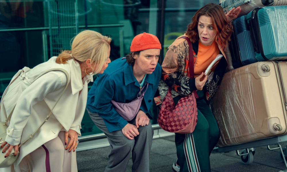 Saoirse, Robyn et Dara dans De Belfast au paradis ?, série Netflix