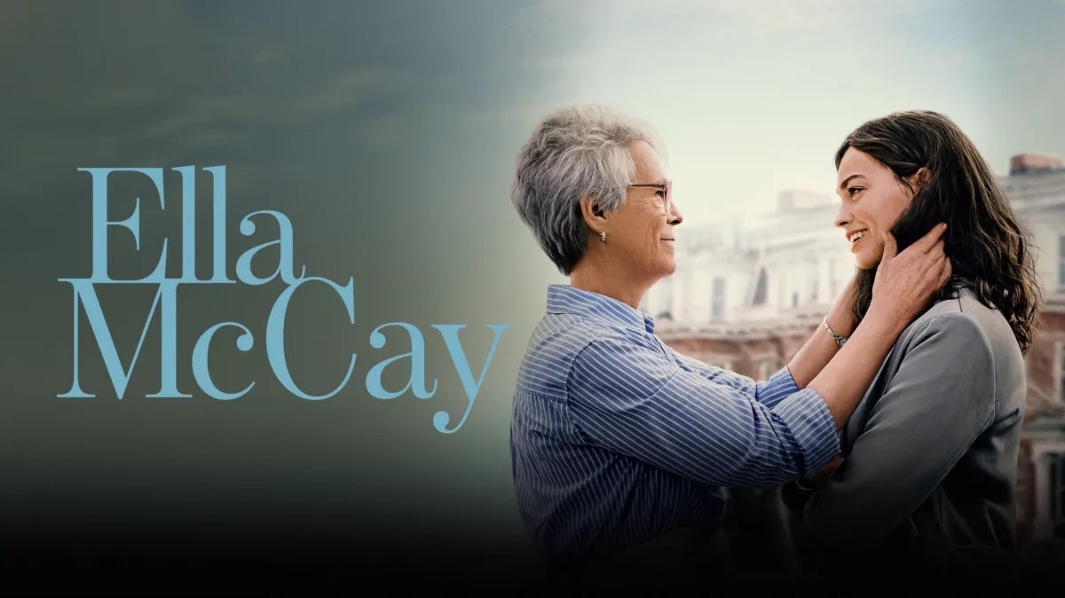 Jamie Lee Curtis et Emma Mackey dans le film Ella McCay disponible sur Disney+