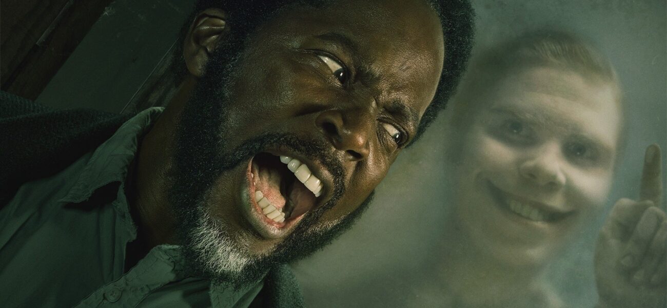 Boyd Stevens terrorisé face à une entité surnaturelle dans la saison 4 de From