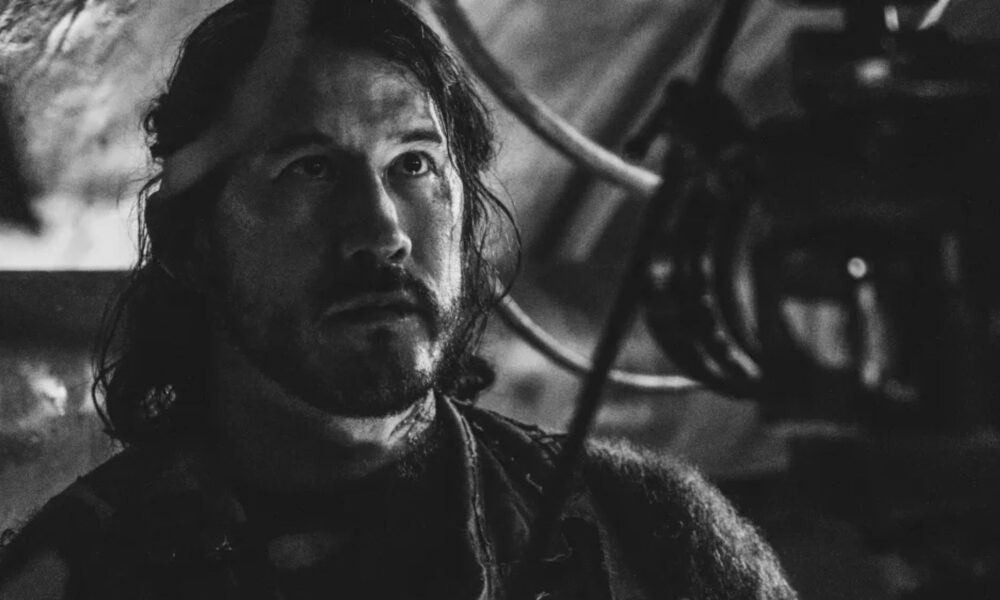 Markiplier dans Iron Lung, scène en noir et blanc dans le sous-marin