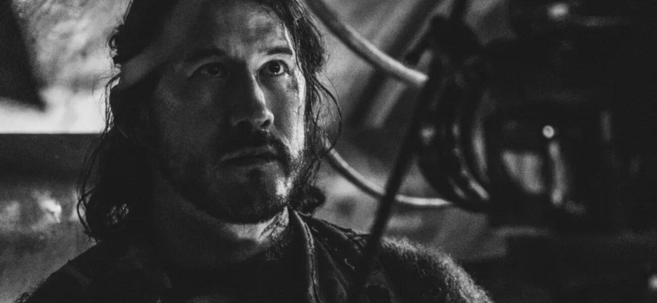 Markiplier dans Iron Lung, scène en noir et blanc dans le sous-marin