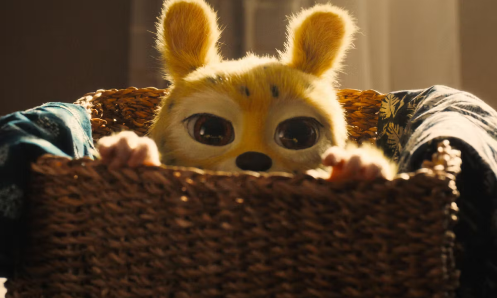 Bébé Marsupilami caché dans un panier, personnage central du film de Philippe Lacheau