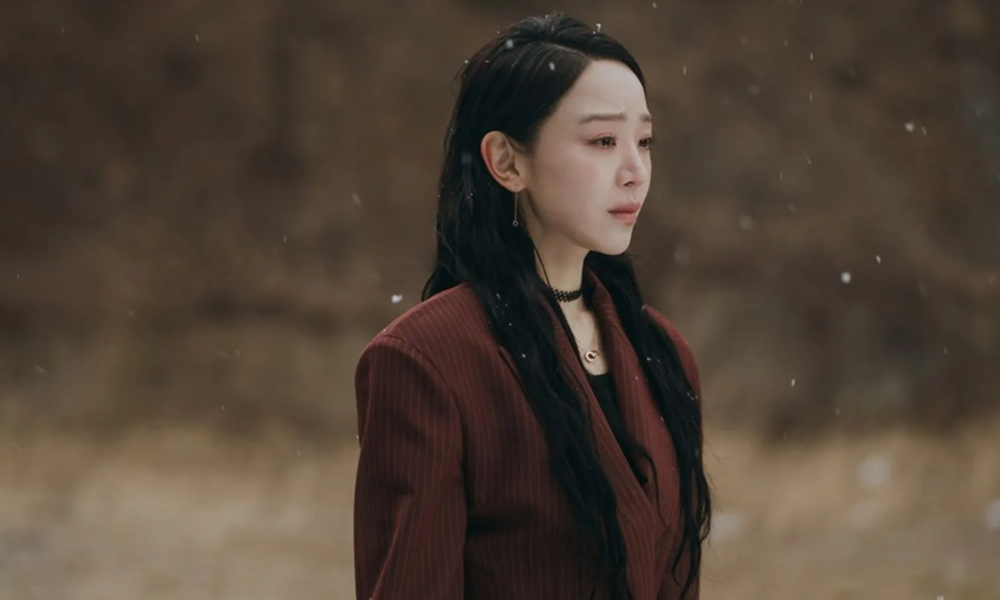 Shin Hye-sun dans The Art of Sarah sur Netflix lors de la scène finale de la saison 1