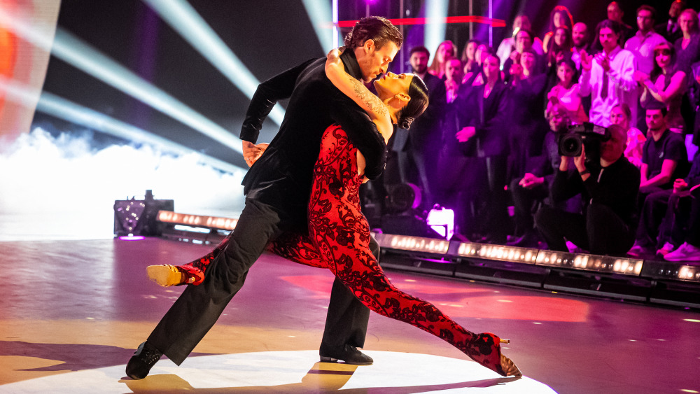 Danse avec les stars : Loïc Nottet, Alizée ou Amel Bent de retour. Les candidats actuels déjà sous pression avant le prime anniversaire.