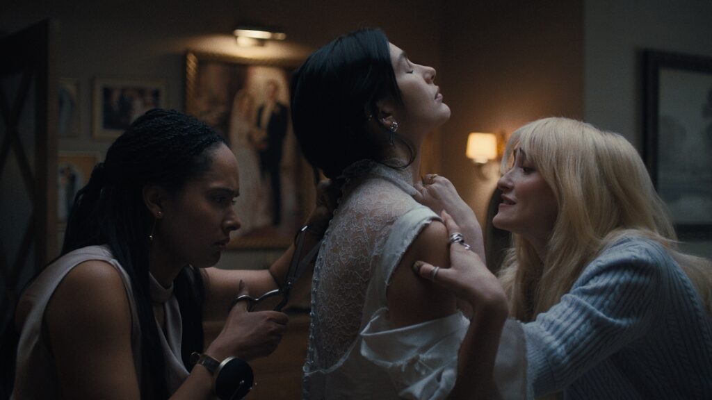 Un très mauvais pressentiment sur Netflix intrigue et dérange. Une série originale brillante mais imparfaite et un scénario élastique qui finit par lâcher
