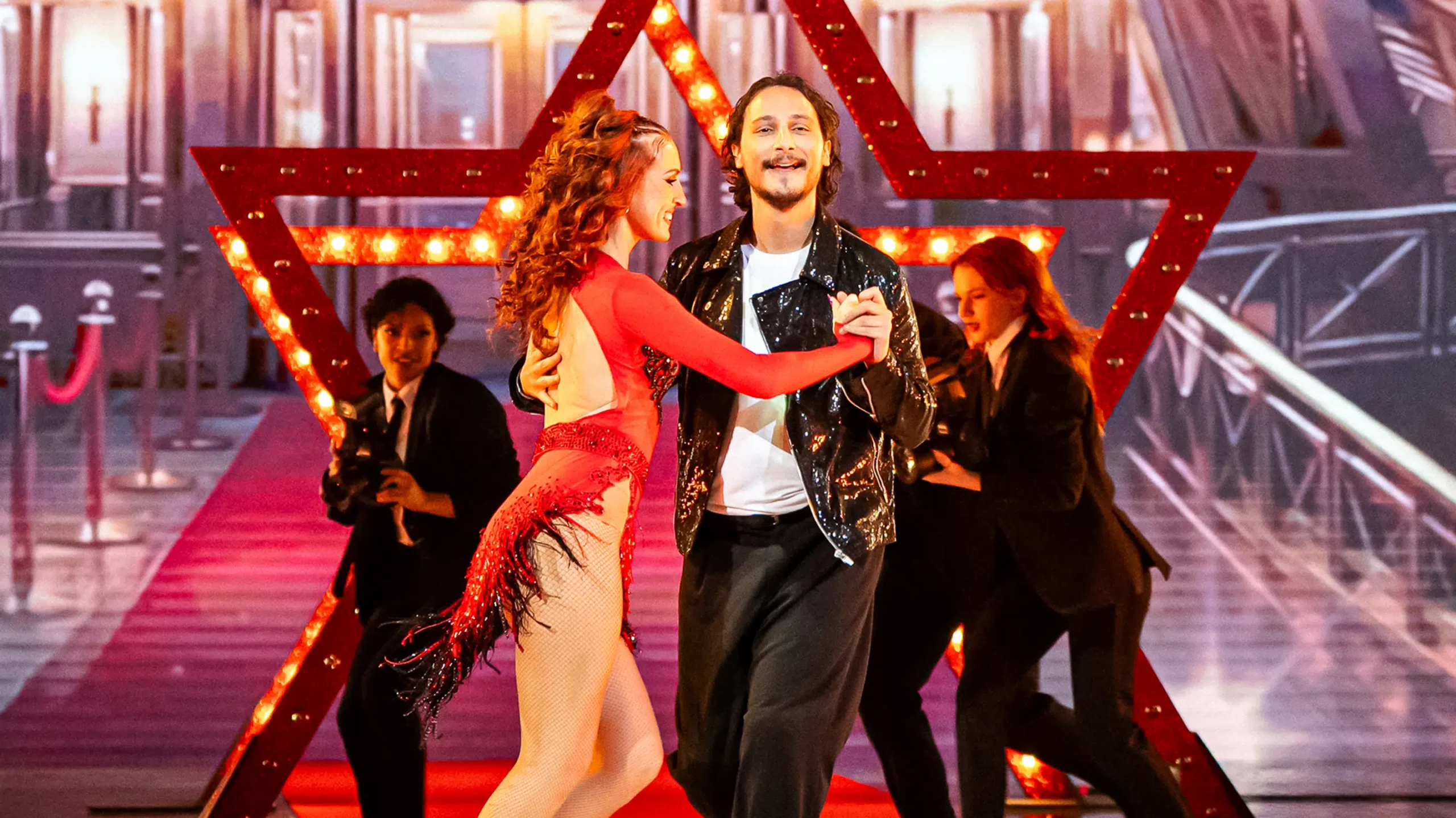 Samuel Bambi remporte la finale de Danse avec les stars 2026 sur TF1 face à Juju Fitcats. Résumé des performances et résultats